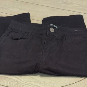 Buffalo David Bitton Women's Samuella Mid Rise Bermuda